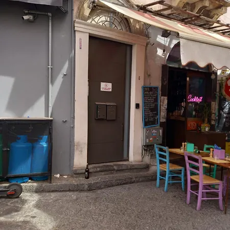 Joy's House * カターニア